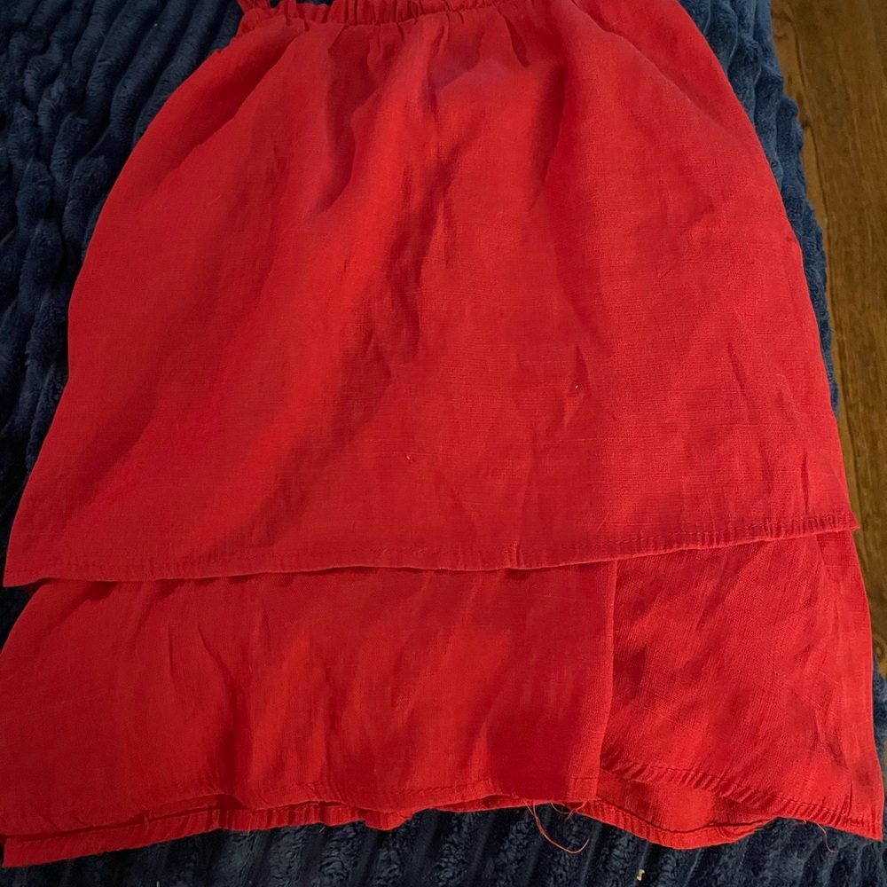Hayden girls red top!!